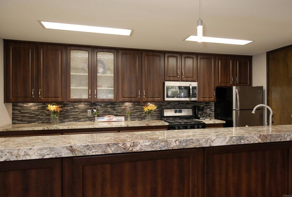 6304 Friars Rd - photo 20