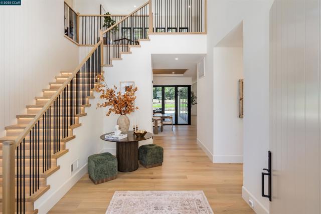 238 Cameo Dr, Danville CA: https://media.crmls.org/mediaz/078d8c55-3c43-4bf1-860e-55e2f192b75b.jpg