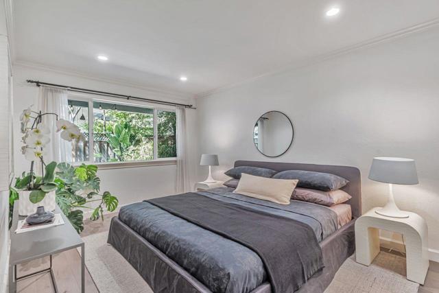 633 Highland Avenue, San Mateo CA: https://media.crmls.org/mediaz/078dc764-1984-4563-b920-5971afd64c8a.jpg