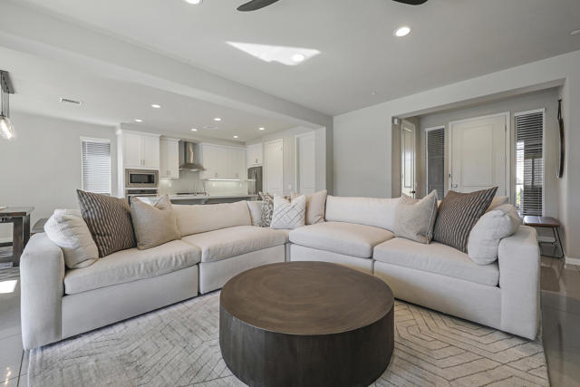 43402 Hazelton Lane, Indio, CA 92203