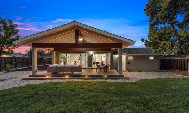 728 Glencoe Court, Sunnyvale CA: https://media.crmls.org/mediaz/07903014-c976-4e4e-b625-5e86bb00d445.jpg