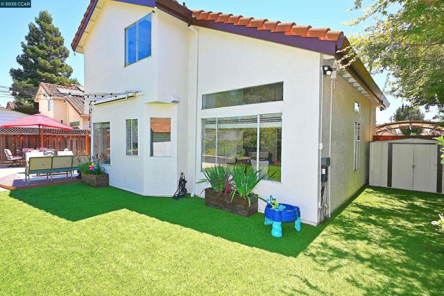 1021 Montclair Court, Livermore CA: https://media.crmls.org/mediaz/0790ab7f-f4aa-477c-ae78-52416148e909.jpg