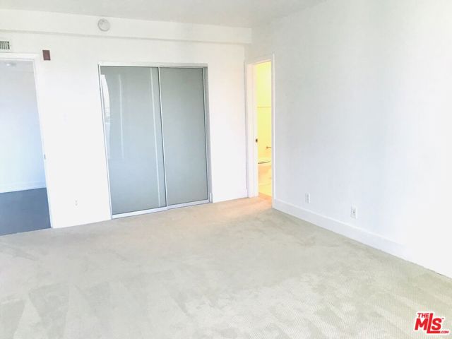 304 South Elm Drive, 303 photo 16