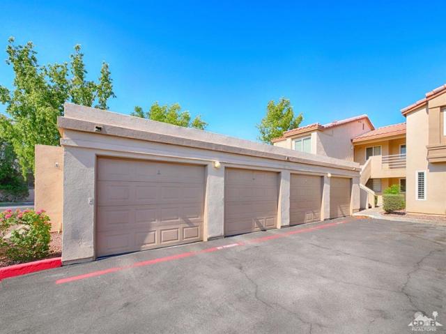 78127 Crimson Court, La Quinta CA: https://media.crmls.org/mediaz/07913e95-797c-4494-aa1e-c856fb695099.jpg