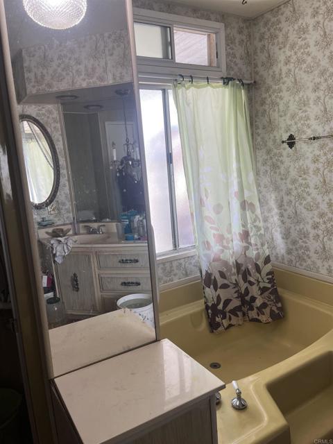 Home for Sale in Escondido