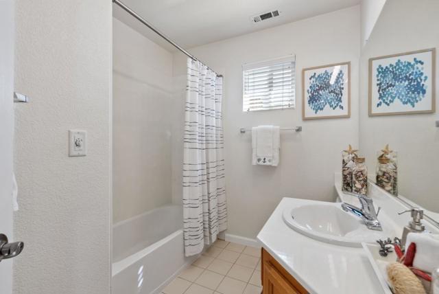 3983 Will Rogers Drive, San Jose CA: https://media.crmls.org/mediaz/0793e1fe-1422-4911-b8c0-17c3f03790df.jpg