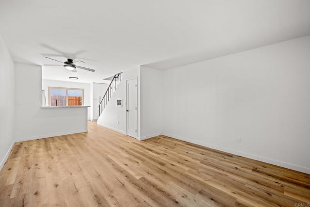 Detail Gallery Image 6 of 23 For 6638 Bell Bluff Ave a,  San Diego,  CA 92119 - 2 Beds | 1 Baths