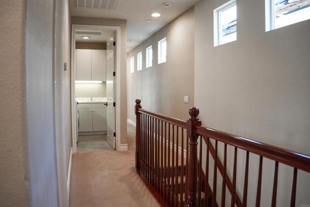 Image 31 of 45 For 417 Cedros Ave