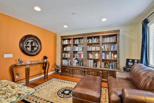 4031 Aidan Cir, Carlsbad CA: https://media.crmls.org/mediaz/0794d5e1-11d1-4b63-950b-f8aeeba40aa6.jpg