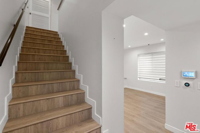 1617 S Beverly Glen Boulevard, Los Angeles CA: https://media.crmls.org/mediaz/0794f42f-ddd7-44a1-82be-25ce624ccc36.jpg