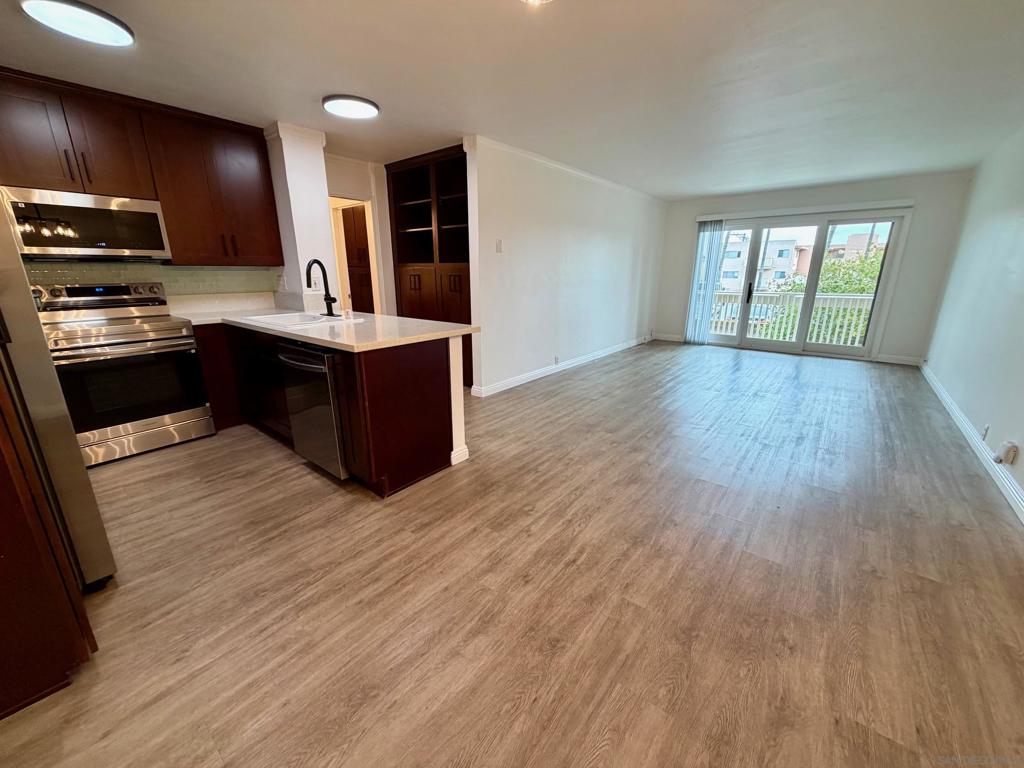 1885 Diamond St. - photo 5