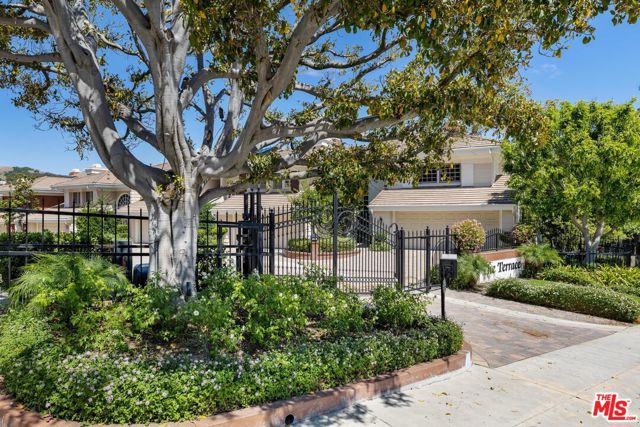 Drew Fenton | 2270 The Terrace Los Angeles CA | MLS: 7163298