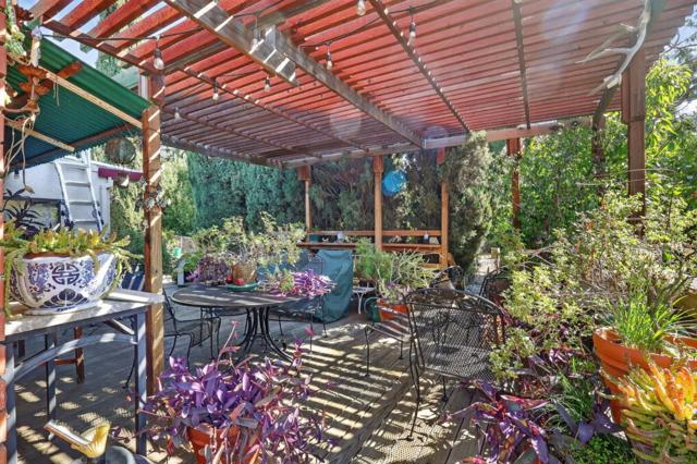 3992 Altadena Lane, San Jose CA: https://media.crmls.org/mediaz/07960f84-78aa-4d2b-b229-6ea36a0de338.jpg