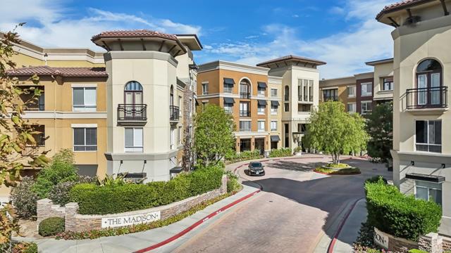 Detail Gallery Image 34 of 44 For 24507 Town Center Drive #7317,  Valencia,  CA 91355 - 2 Beds | 2 Baths