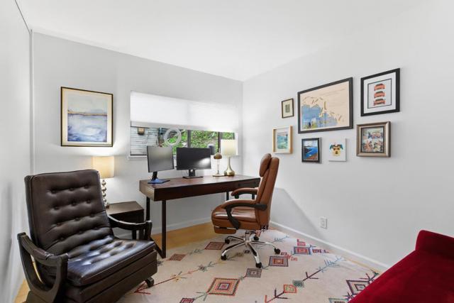 2343 Arrowhead Drive, Oakland CA: https://media.crmls.org/mediaz/07978692-3ec0-482a-8c3c-6da21e21ed9f.jpg