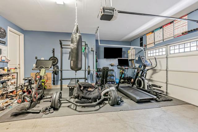 1861 Shasta Lane, Hercules CA: https://media.crmls.org/mediaz/0797a77c-59f3-4bd3-aede-c2746bee7e20.jpg