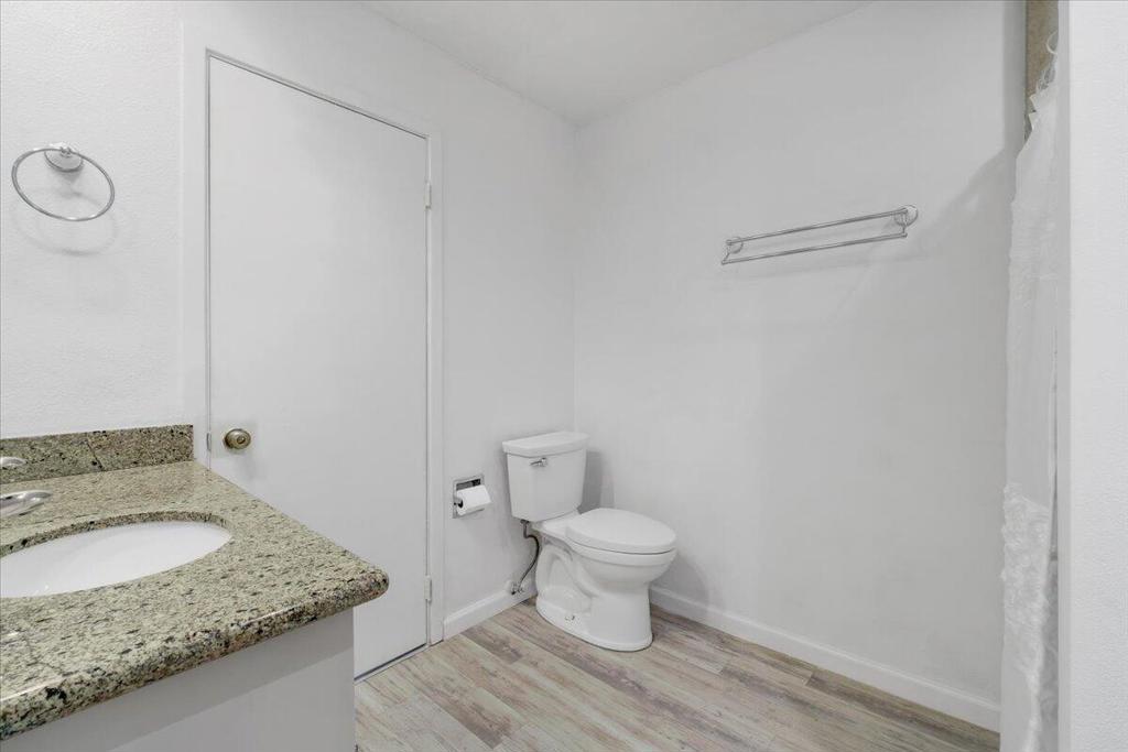 MLS #219135733DA image #22