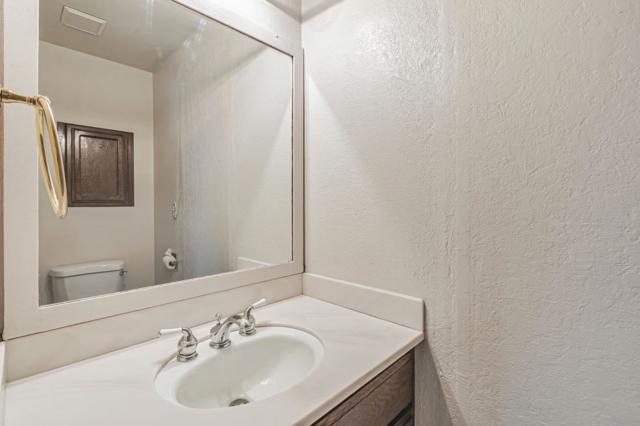 1440 Kring Way, Los Altos CA: https://media.crmls.org/mediaz/079a488e-88d6-4ad6-b629-cf661a7134e4.jpg
