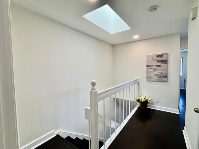 801 Ram Lane, Foster City CA: https://media.crmls.org/mediaz/079a7832-05e3-48aa-b8f4-e3825852240e.jpg