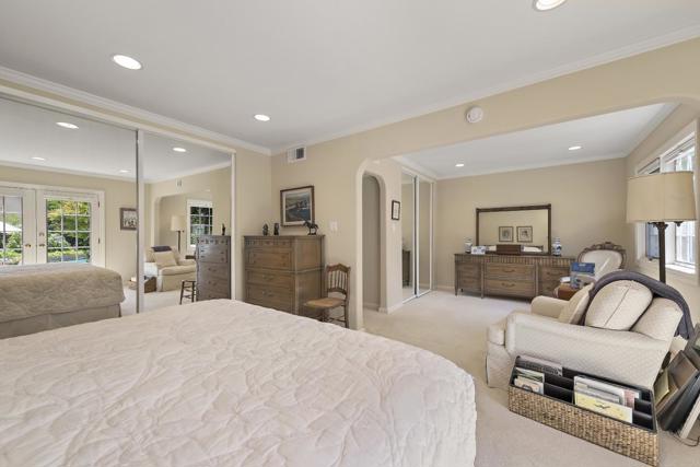 770 Mora Drive, Los Altos CA: https://media.crmls.org/mediaz/079aa1b7-c3bf-4871-90c2-e84ecea7685d.jpg