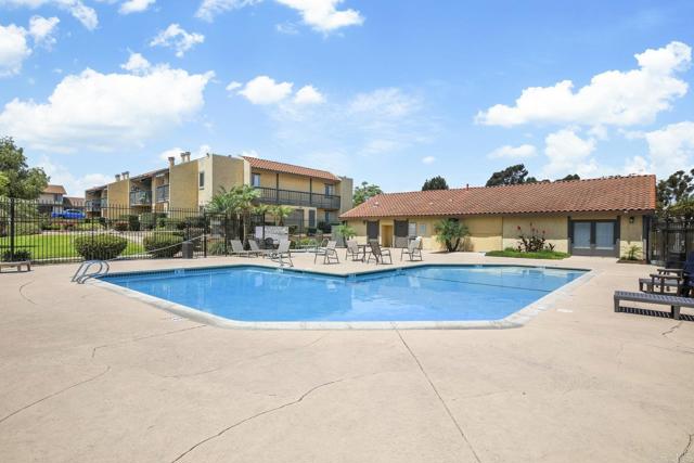 Detail Gallery Image 37 of 44 For 3040 Alta View Drive #D203,  San Diego,  CA 92139 - 2 Beds | 1 Baths