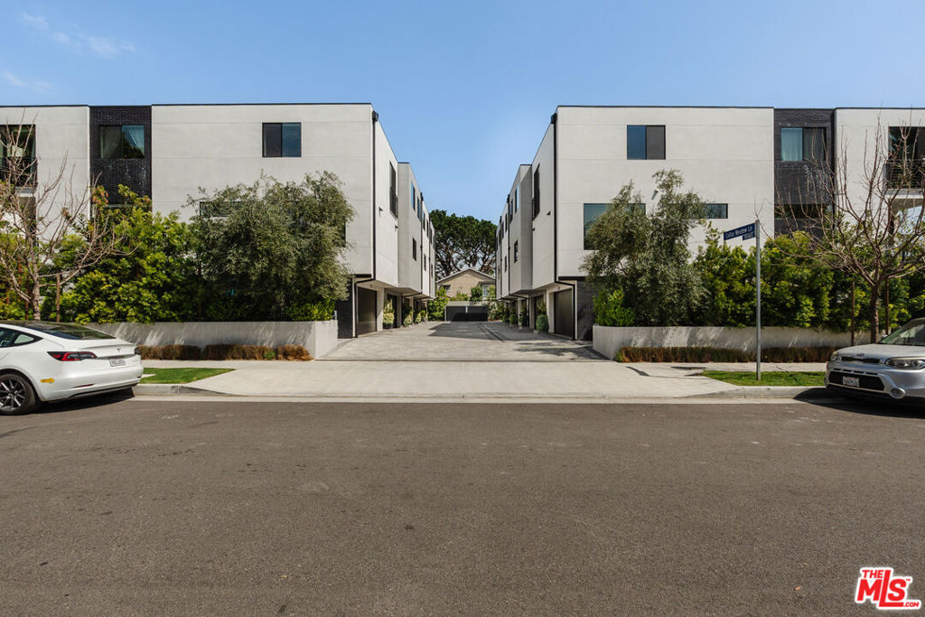 11627 Colfax Meadow Lane