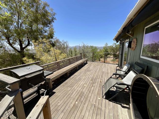 38281 Western Hills Drive, Anza CA: https://media.crmls.org/mediaz/079c7778-6483-4f1b-b057-72fc0f096972.jpg