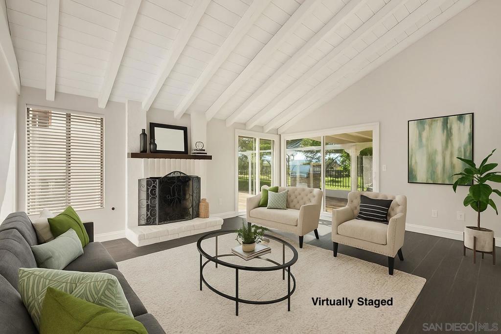 MLS #250043303SD image #12