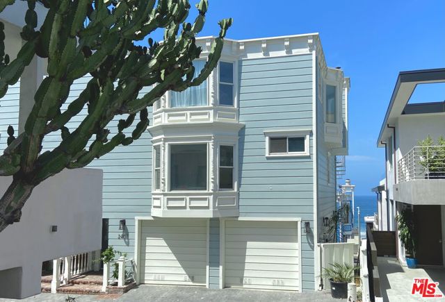 2407 Bayview Drive, Manhattan Beach, California 90266, 2 Bedrooms Bedrooms, ,1 BathroomBathrooms,Residential,For Sale,Bayview,24413775