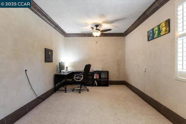 1669 Albani Place, Brentwood CA: https://media.crmls.org/mediaz/079eb36f-8e3e-450d-8d9d-a9b1bfaa54d2.jpg
