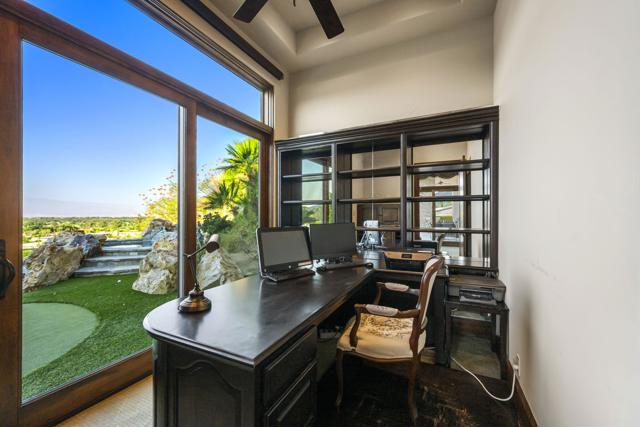 9 Nebulae Way, Rancho Mirage CA: https://media.crmls.org/mediaz/079f9374-2839-454e-b2b8-cedfcf9fd521.jpg