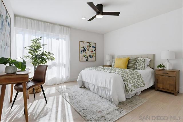 2003 Caminito Circulo Norte, La Jolla CA: https://media.crmls.org/mediaz/079fe1cd-d0ce-4e8c-8c56-a02f827c13a3.jpg