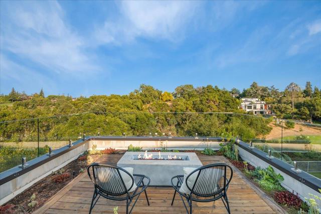 1627 Shirley Avenue, Los Altos CA: https://media.crmls.org/mediaz/07a0627e-ed17-422c-b9f5-e48c724582eb.jpg