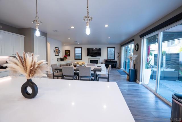 1417 Stearns Whard Rd, Chula Vista CA: https://media.crmls.org/mediaz/07a0b320-e66e-4ddc-9304-322339788148.jpg