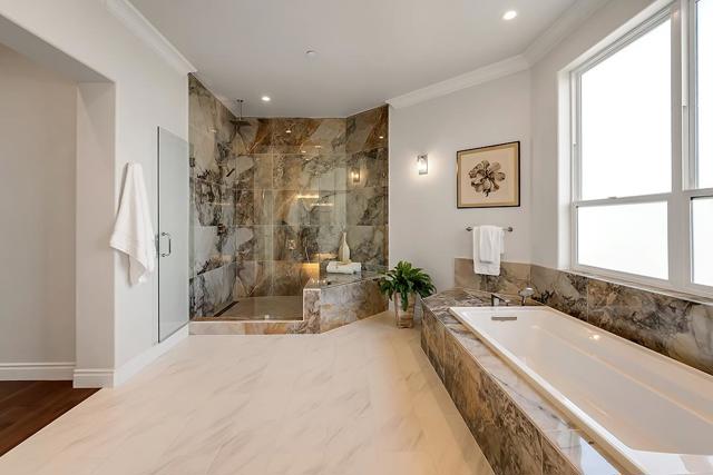 475 E Middle Avenue, San Martin CA: https://media.crmls.org/mediaz/07a47e0d-cf4b-4c2f-a8ce-8ed8042718f7.jpg