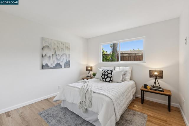 36 Playa Ct, San Ramon CA: https://media.crmls.org/mediaz/07a4c668-cecd-465f-bc4f-c2be8d082fd1.jpg