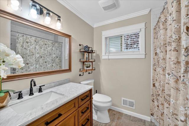 877 San Simeon Drive, Salinas CA: https://media.crmls.org/mediaz/07a697c0-5db9-4f2d-8d13-7a23d0742c34.jpg
