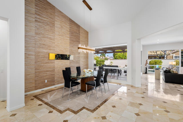 78210 Gray Hawk Drive, Palm Desert CA: https://media.crmls.org/mediaz/07a89dc2-737e-47ba-a711-12c79c295c32.jpg