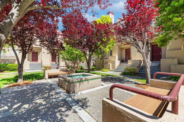219 Commons Lane, Foster City CA: https://media.crmls.org/mediaz/07a96c6f-d0bb-46c0-a22d-98938c67acac.jpg