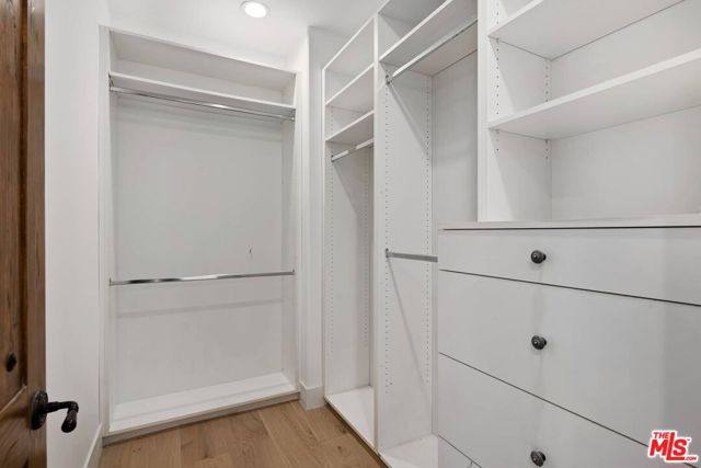 Details for 1127 Charm Acres Place, Pacific Palisades, CA 90272