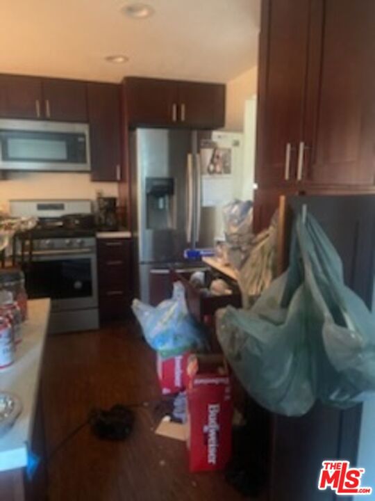 5060 Adobe Drive, Palmdale CA: https://media.crmls.org/mediaz/07ab712f-9add-4cd4-8d55-c02ad9b8d6a2.jpg