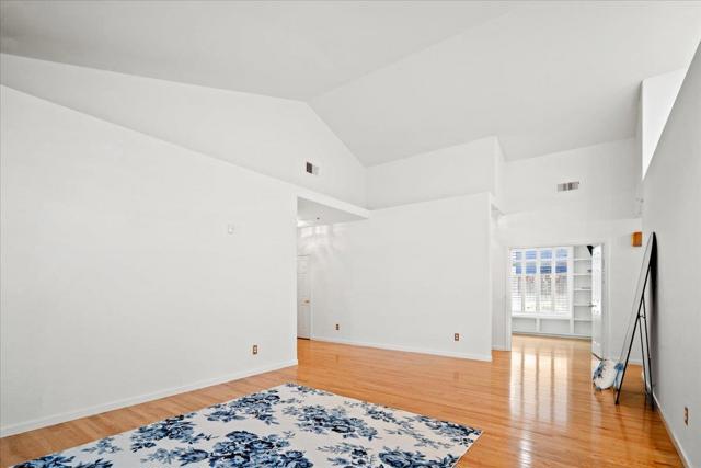 17716 Riverbend Road, Salinas CA: https://media.crmls.org/mediaz/07abefbc-ff98-4ee1-b764-06d6cb45f411.jpg