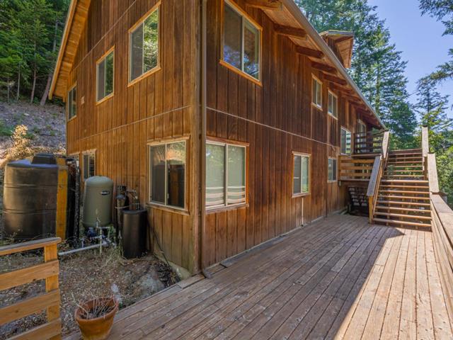 298 Vine Hill Road, Santa Cruz CA: https://media.crmls.org/mediaz/07acfd88-a613-49d0-9e56-402fa2708d8a.jpg