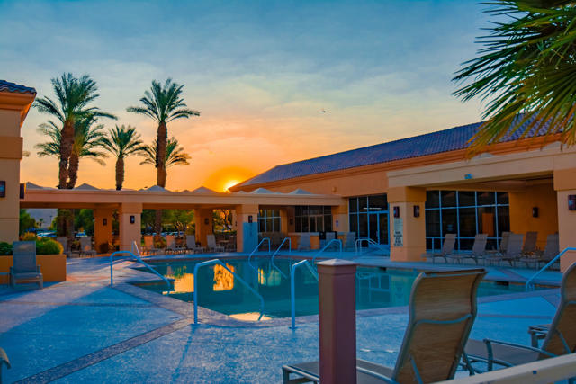 78189 Kensington Avenue, Palm Desert CA: https://media.crmls.org/mediaz/07ad0737-6bb3-47d4-bde4-4ab9dbbb6061.jpg