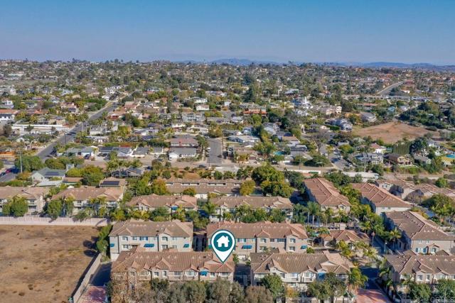 4031 Aidan Cir, Carlsbad CA: https://media.crmls.org/mediaz/07adc58f-bd27-402a-8794-16d9900b774c.jpg