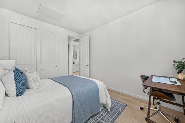 39857 Pelton Terrace, Newark CA: https://media.crmls.org/mediaz/07b3813e-4e43-460d-902b-d9498b757011.jpg