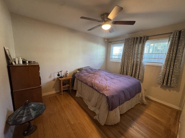 Image 8 of 14 For 2031 Lee Ave