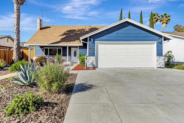 3854 Deans Place Way, San Jose CA: https://media.crmls.org/mediaz/07b4f546-ff47-403e-bfb0-ebe45bbb5cf9.jpg