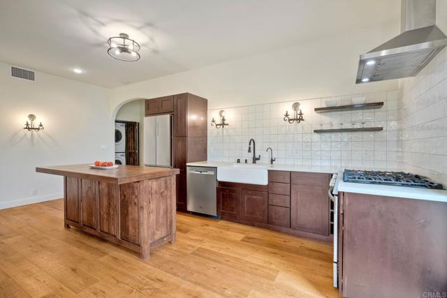 Detail Gallery Image 29 of 49 For 1007 Eolus Ave, Encinitas,  CA 92024 - 7 Beds | 5 Baths
