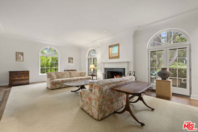 Drew Fenton | 355 S Bristol Avenue Los Angeles CA | MLS: 7255420